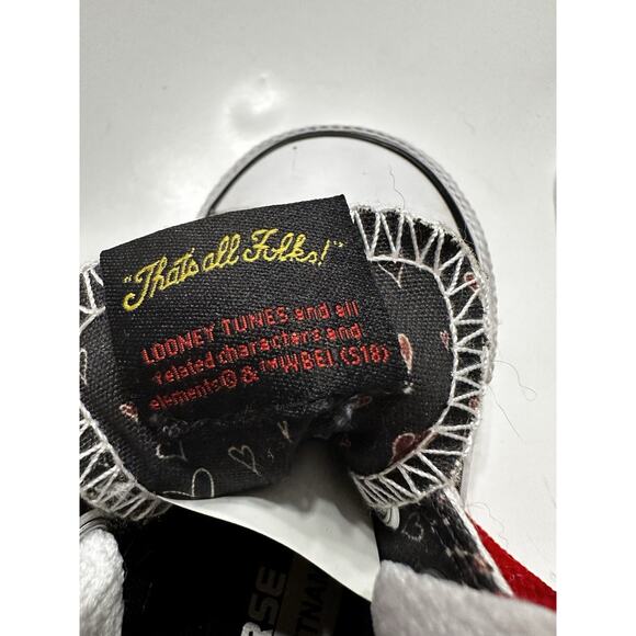 Converse Unisex Pepe Le Pew Sneakers White Black Red Size 5 Infant NWT - Picture 6 of 7